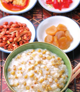 黄豆芝麻粥美颜瘦身