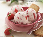 草莓味冰淇凌