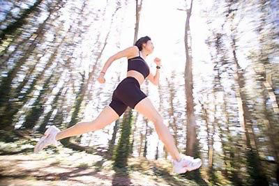 运动减肥一周应该跑步几次呢？